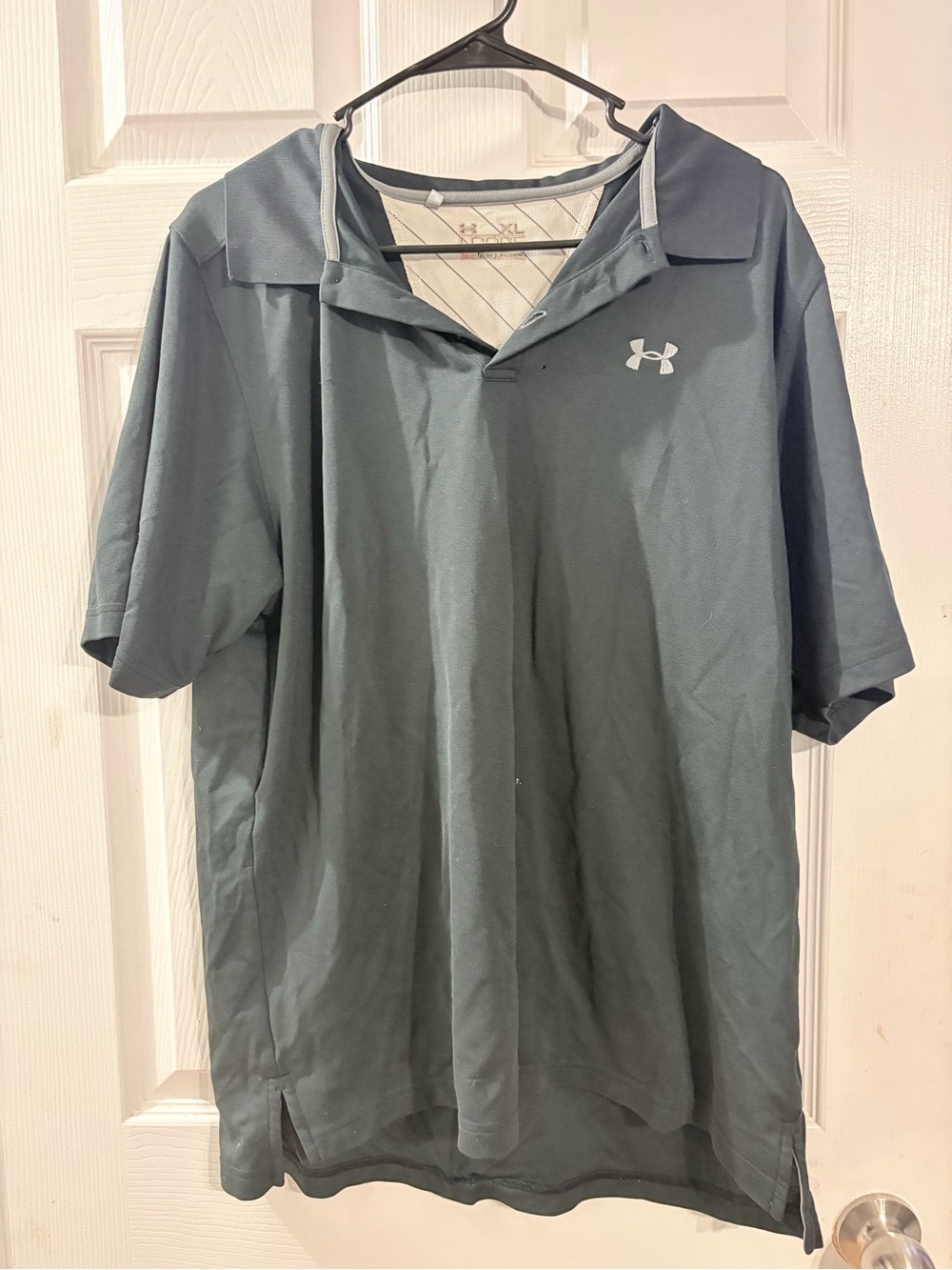Under Armour HeatGear Loose Men’s XL Gray Performance Golf Polo